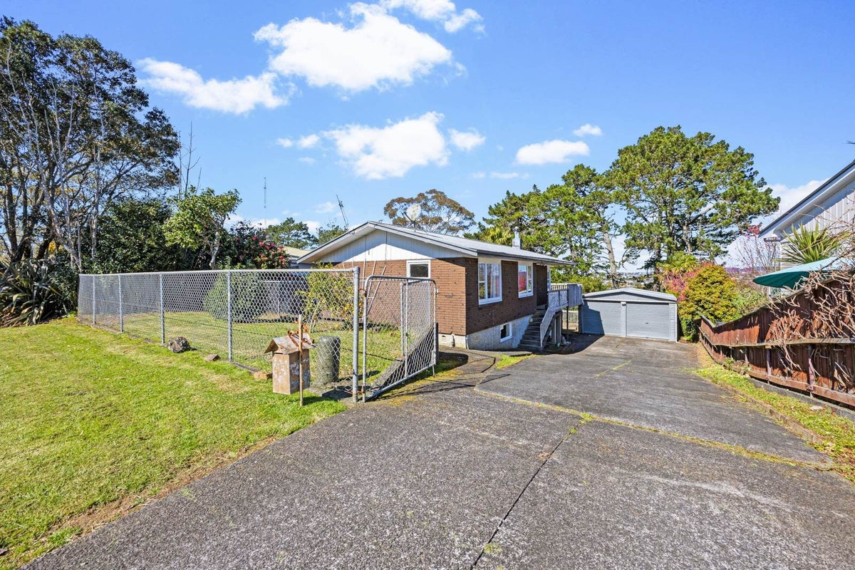 45  Hartley Terrace, Massey, Waitakere City, Auckland - Carousel 1
