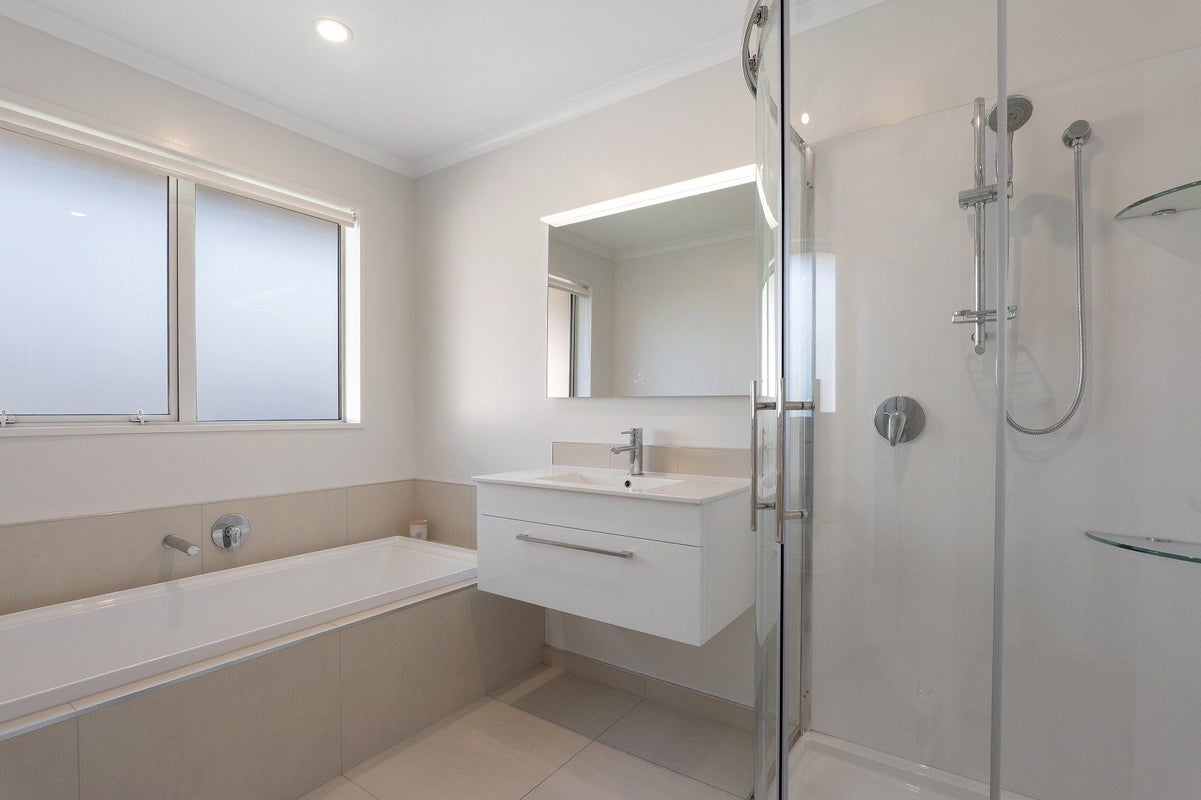 12 Killarney Avenue, Halswell, Christchurch - Carousel 19