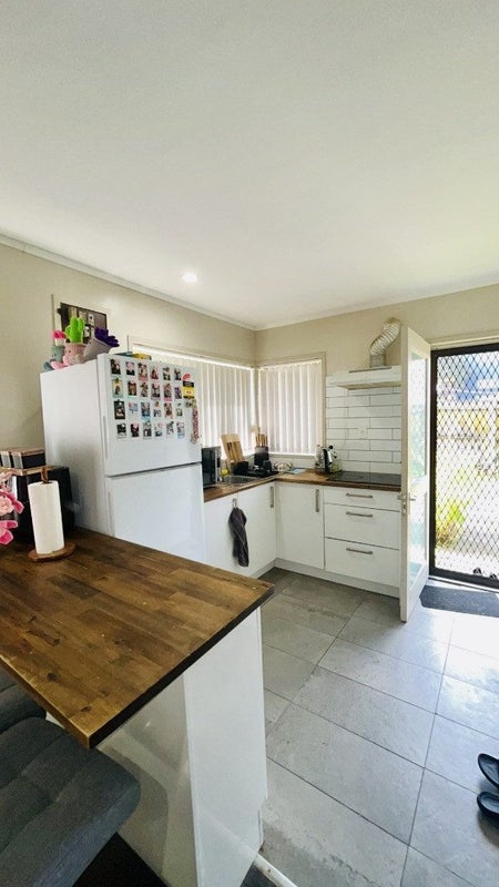 1/2098 Great North Road, Avondale, Auckland - Carousel 1