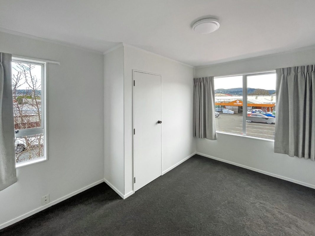 6A Flock Grove, Fairfield, Lower Hutt - Carousel 6