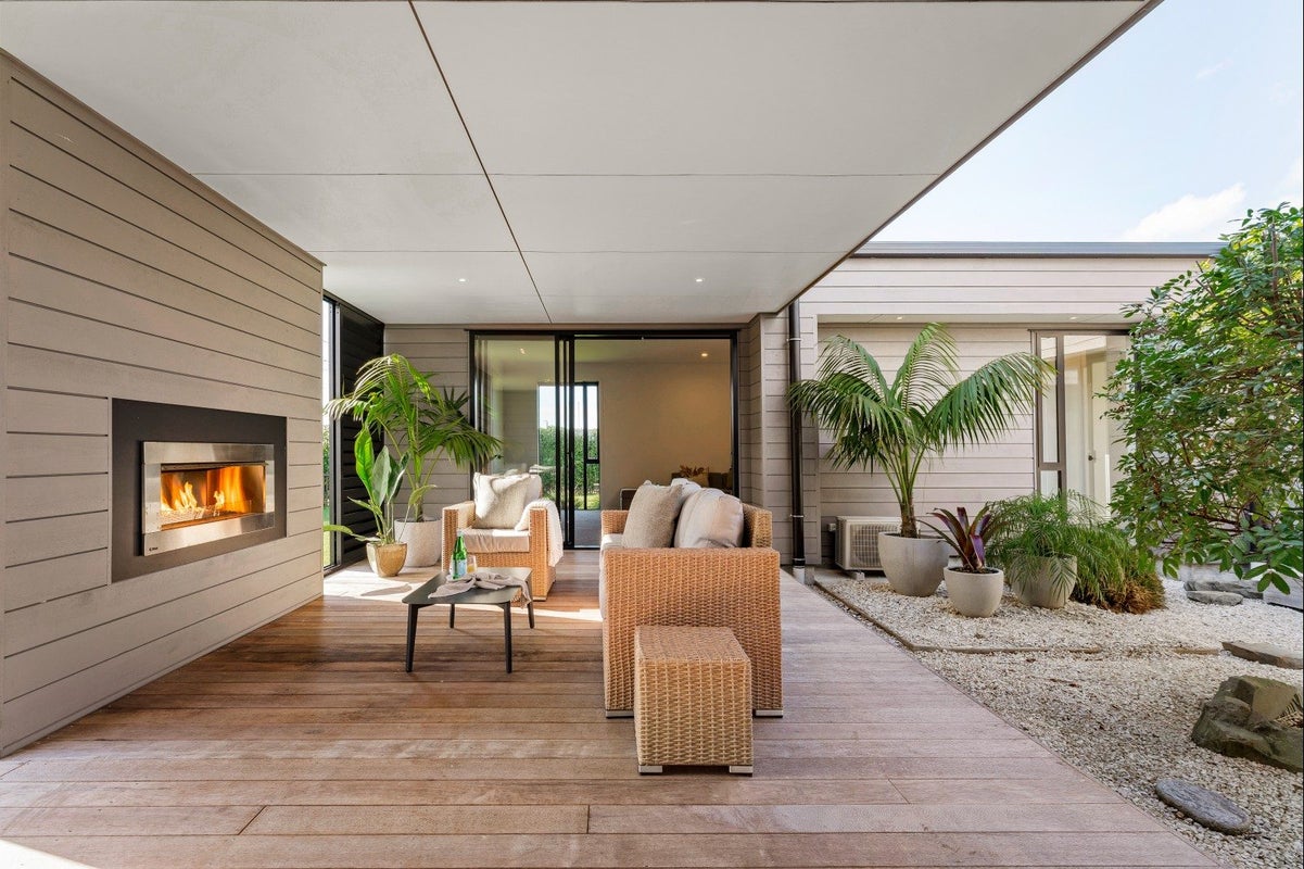 2 Shearwater Lane, Point Wells - Carousel 1