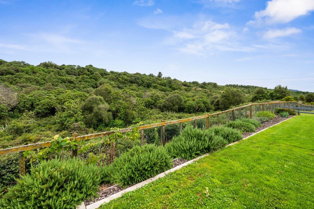 188 Lisland Drive, Kinloch, Taupo - Carousel 27