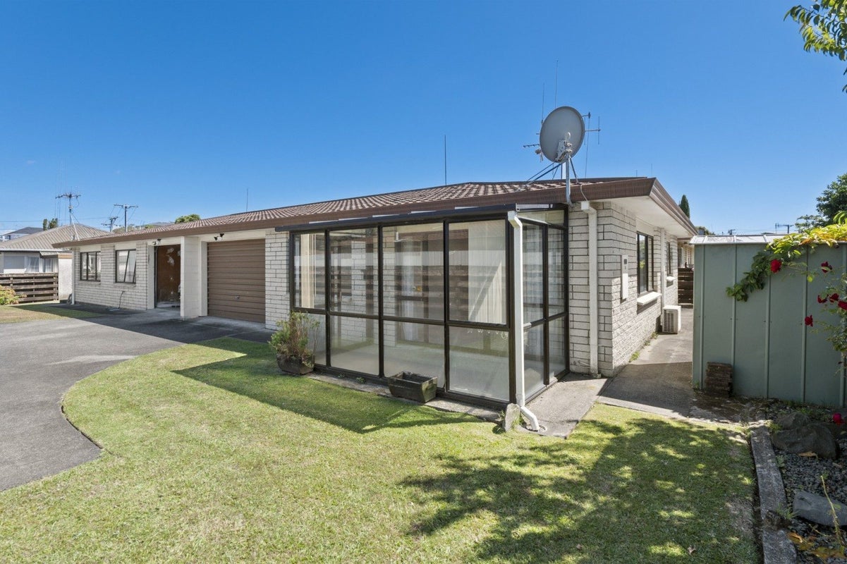 20C Roys Road, Parkvale, Tauranga - Carousel 1