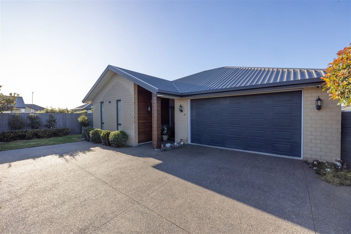14 Bofors Close, Wigram, Christchurch - Carousel 1