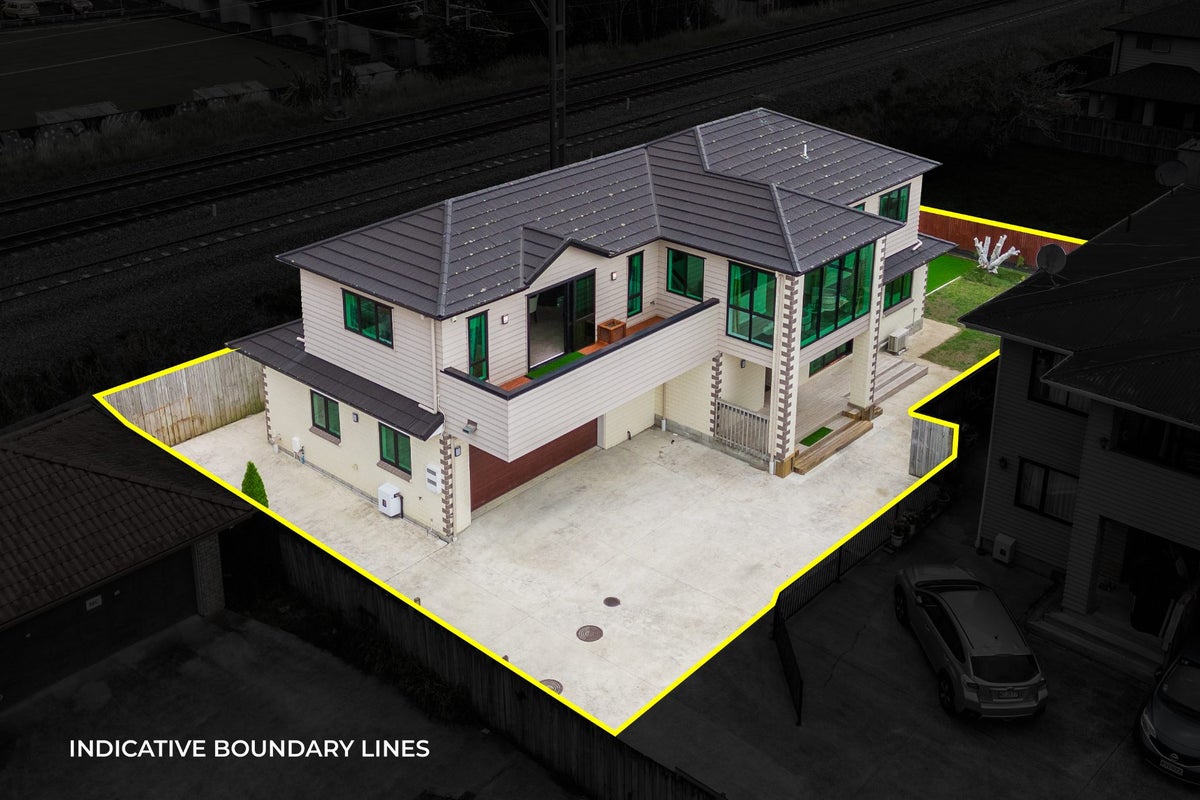 38A Kenderdine Road, Papatoetoe, Auckland - Carousel 1