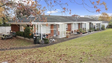 1/15 Crossfield Road, Glendowie, Auckland - Carousel 1