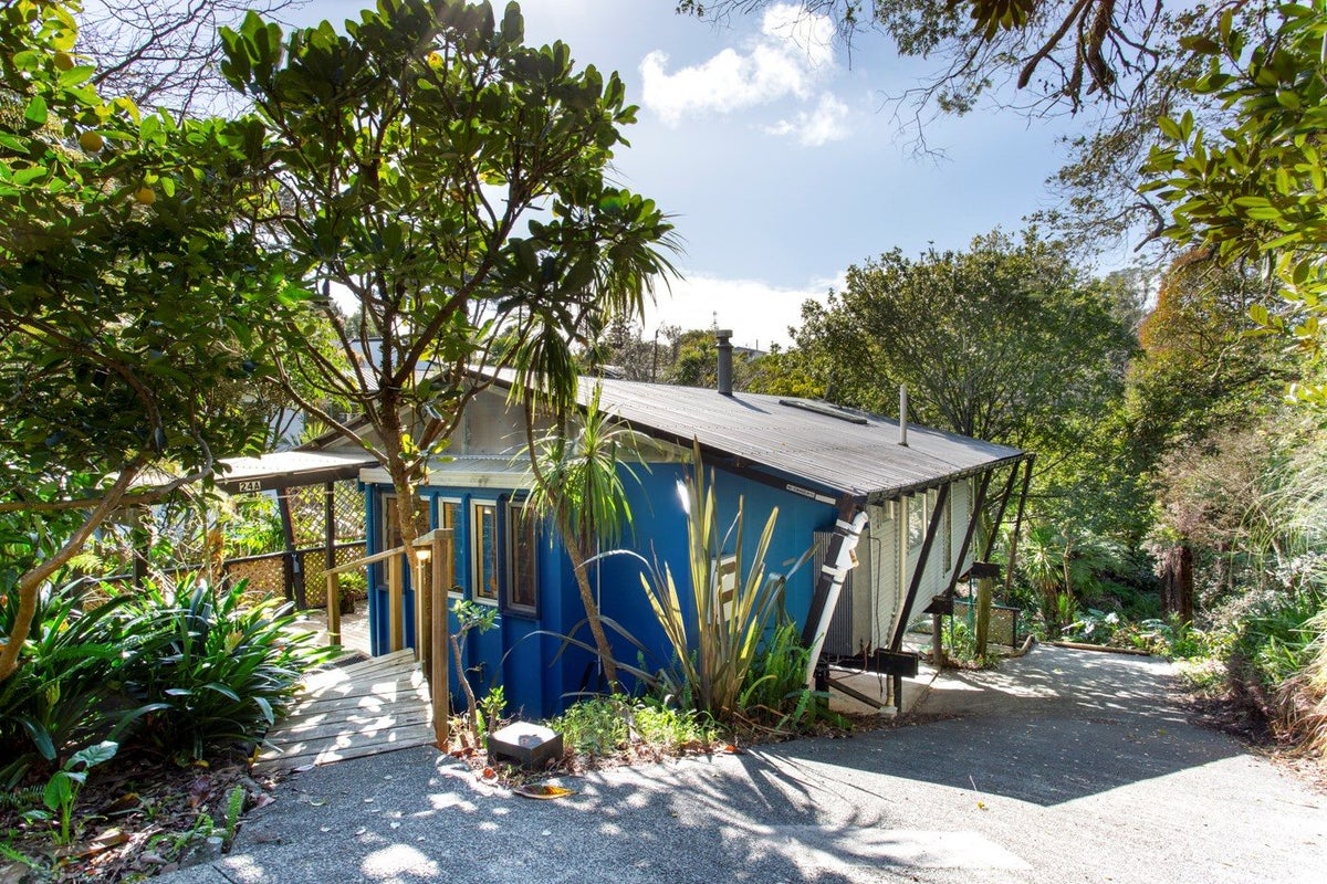 2/24 Marina Road, Torbay, Auckland - Carousel 1