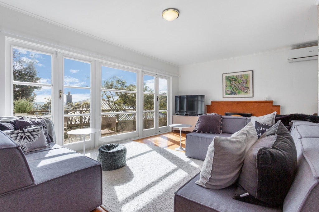 1/0 Verbena Road, Birkdale, Auckland - Carousel 1