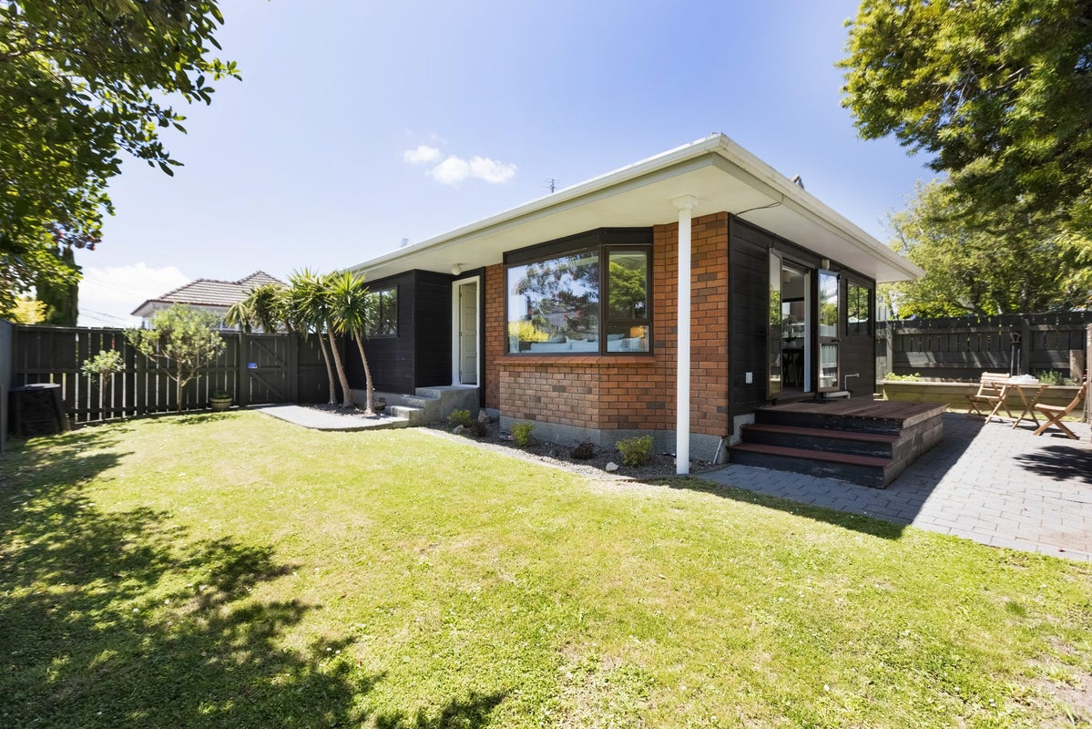 27B Elliott Street, Johnsonville, Wellington - Carousel 1