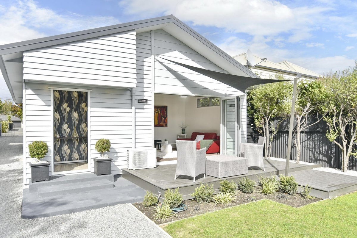 15 Hargest Crescent, Sydenham, Christchurch - Carousel 1