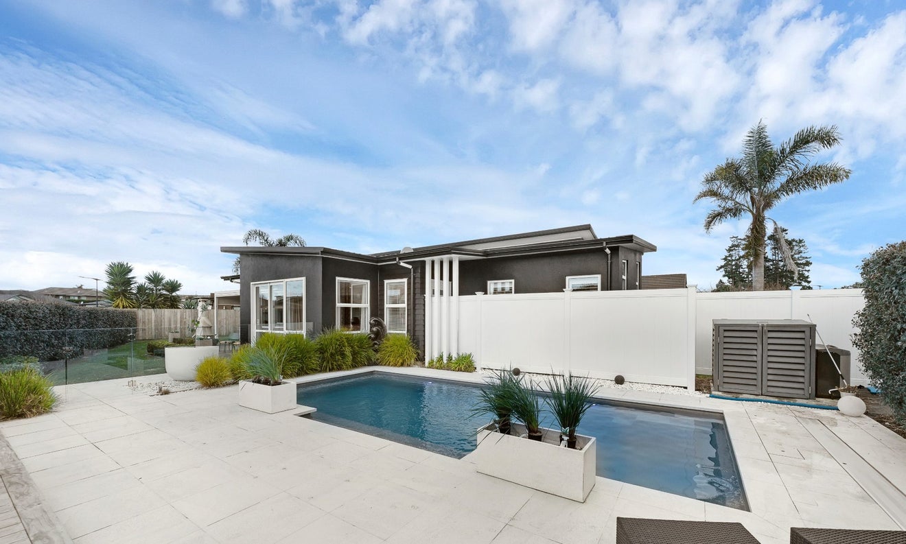 5 Hooton Drive, Huapai, Rodney, Auckland - Carousel 2