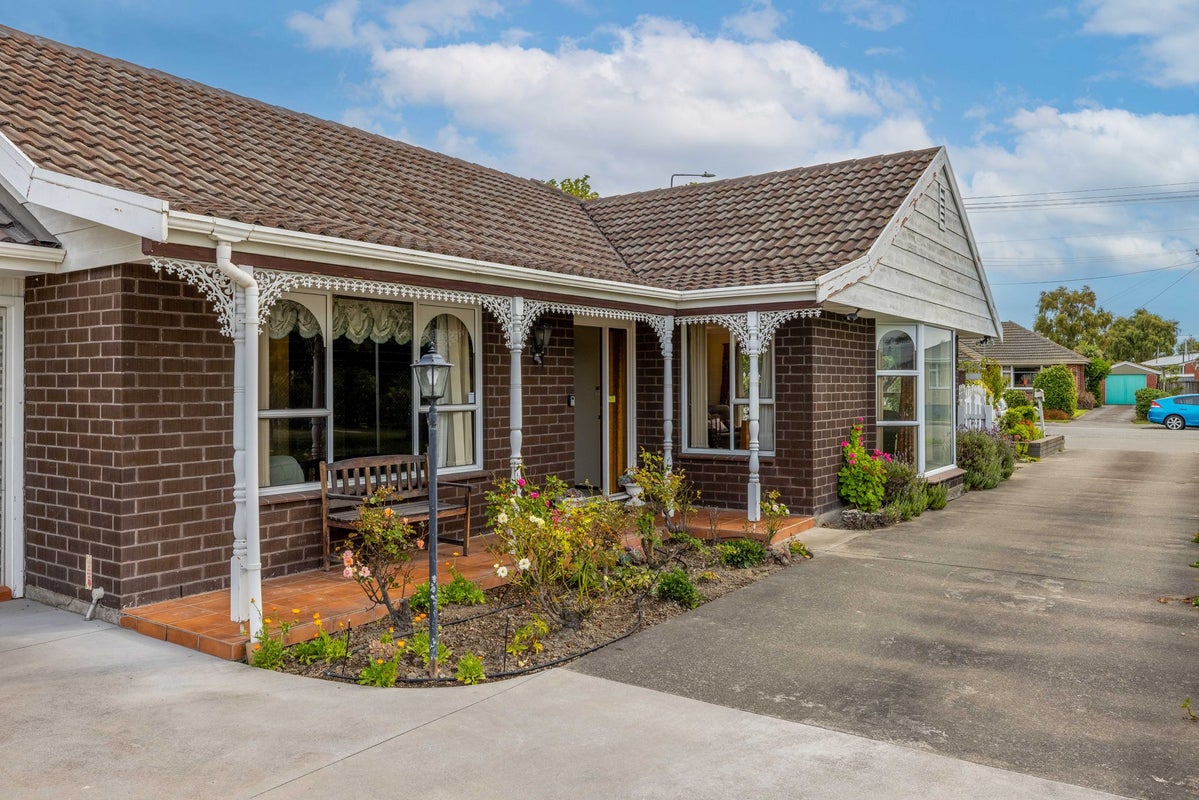 1/46 Golf Links Road, Shirley, Christchurch - Carousel 1