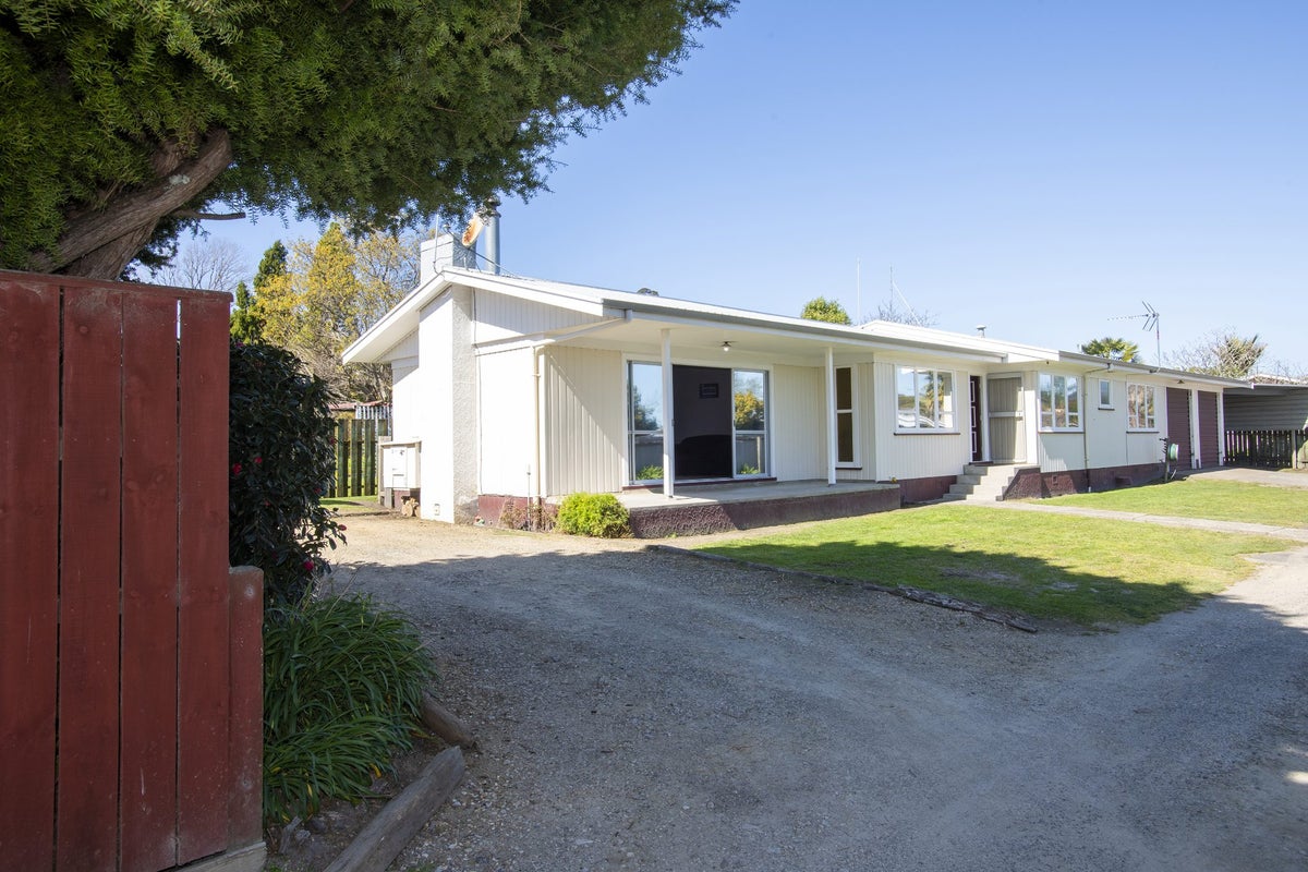 123A Fox Street, Whataupoko, Gisborne - Carousel 1