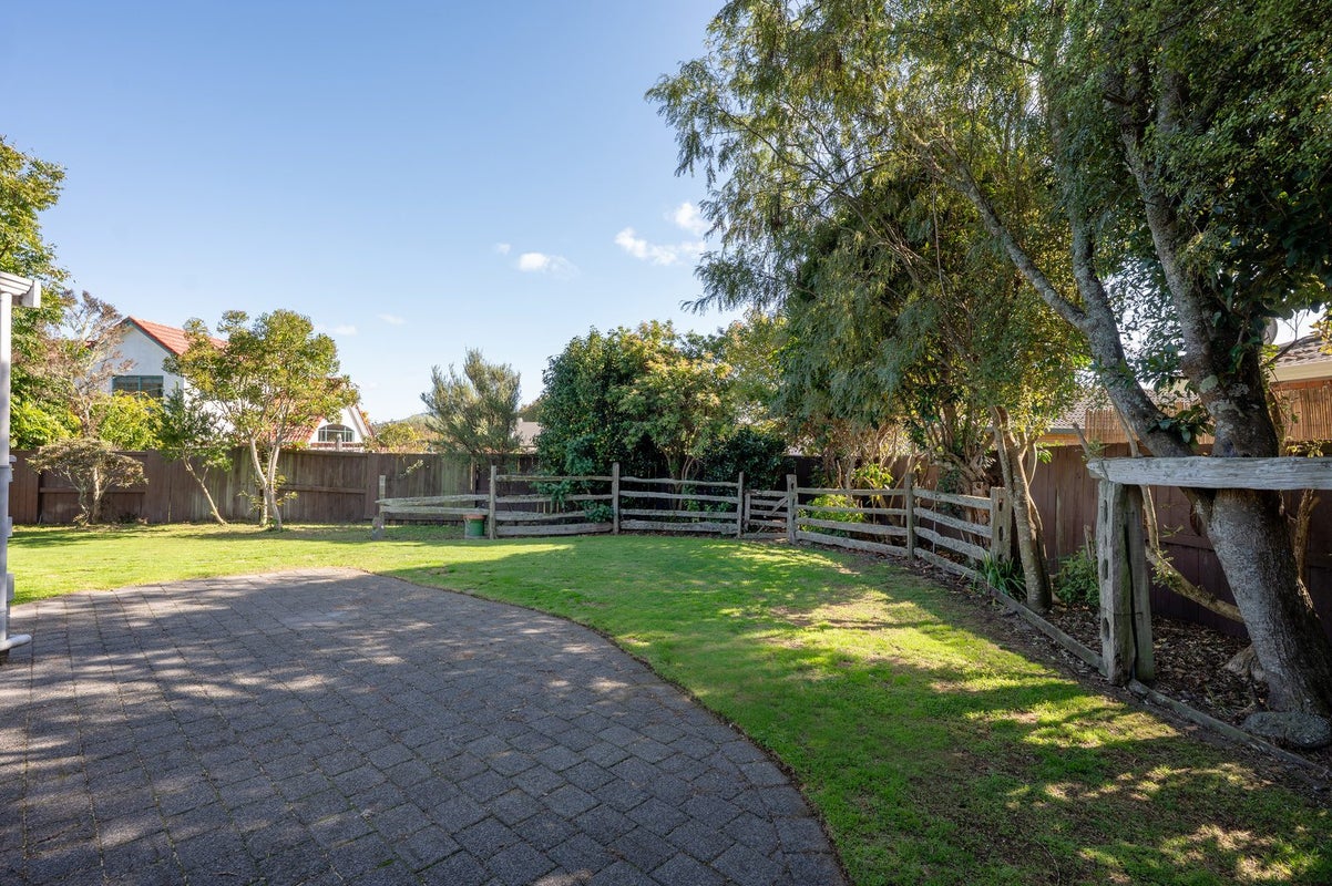 11 Lynwood Place, Owhata, Rotorua - Carousel 20