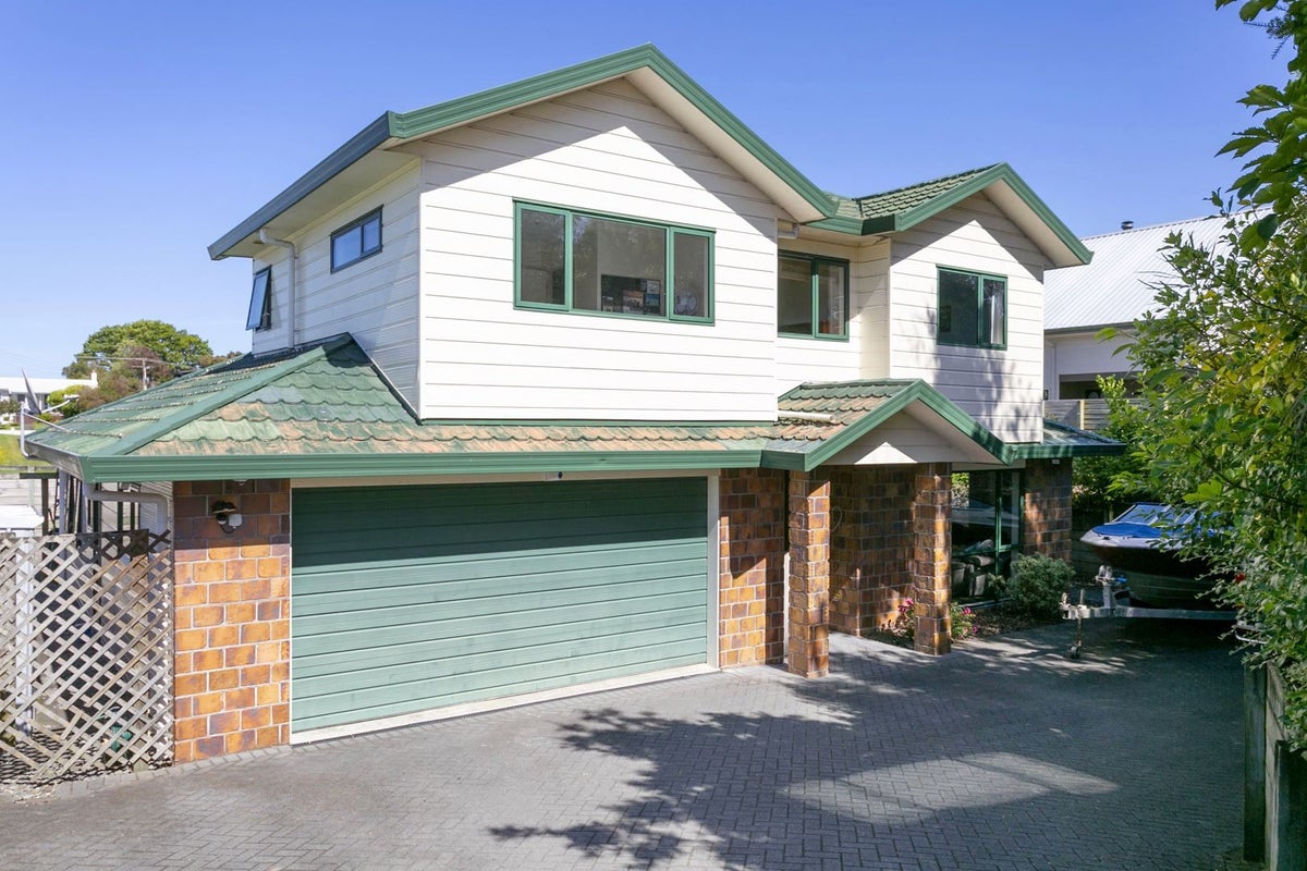 2/29 Sunset Street, Hilltop, Taupo - Carousel 1