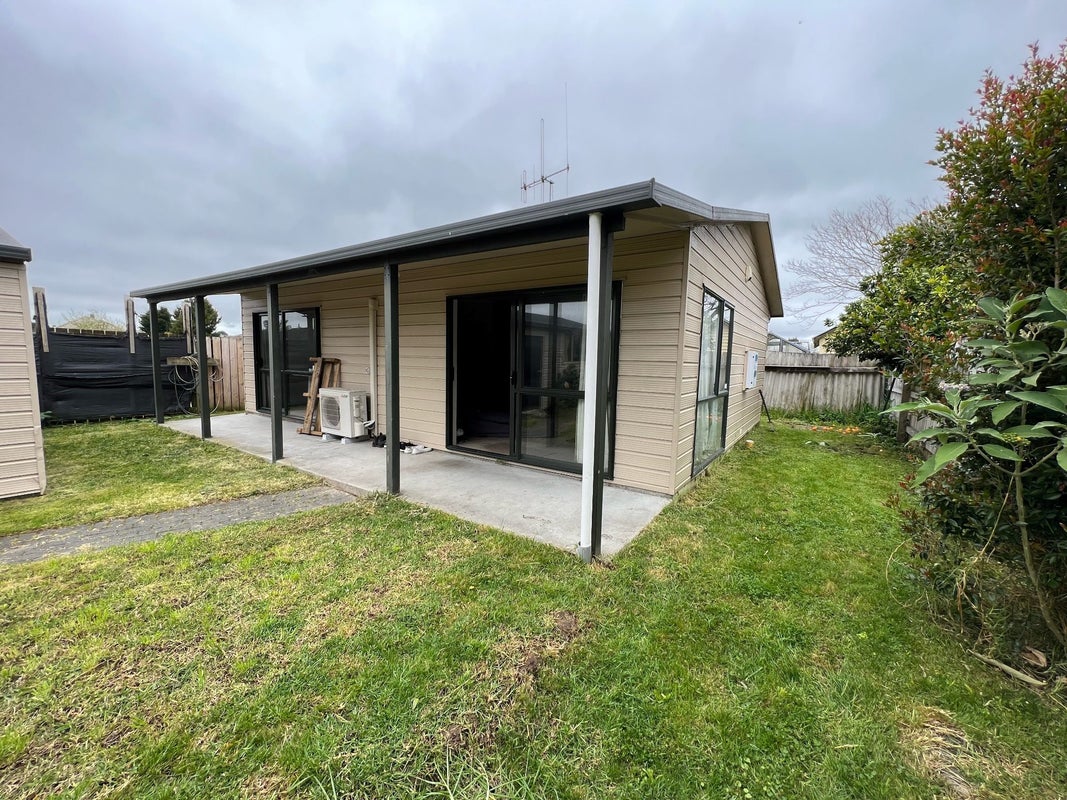 23 Odette Street, Bader, Hamilton - Carousel 2