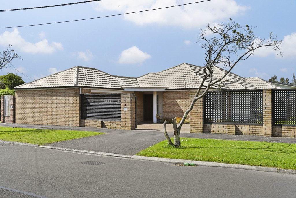 2B Bailey Avenue, Claudelands, Hamilton - Carousel 11