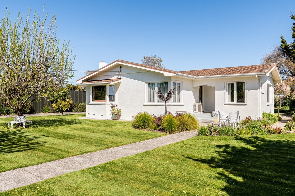 49 Lodder Lane, Riwaka - Carousel 1