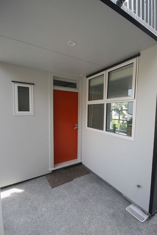 46A Thompson Street, Mount Cook, Wellington - Carousel 2