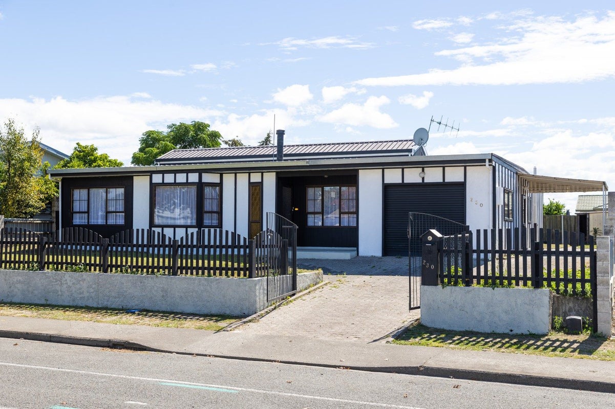 230 Flaxmere Avenue, Flaxmere, Hastings - Carousel 1