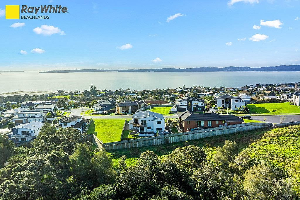 9 Herbert Pollard Drive, Maraetai, Auckland - Carousel 2