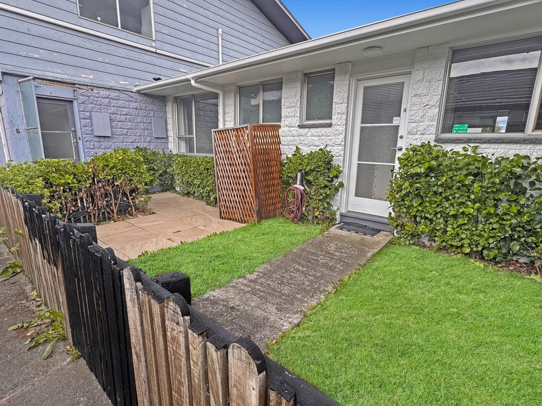 4/11 Cross Street, Phillipstown, Christchurch - Carousel 19