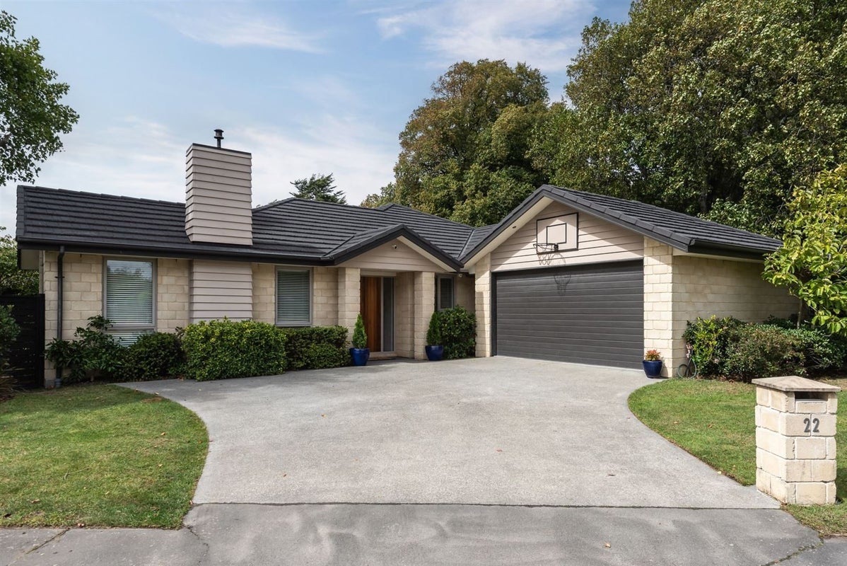 22 John Campbell Crescent, Hillmorton, Christchurch - Carousel 2