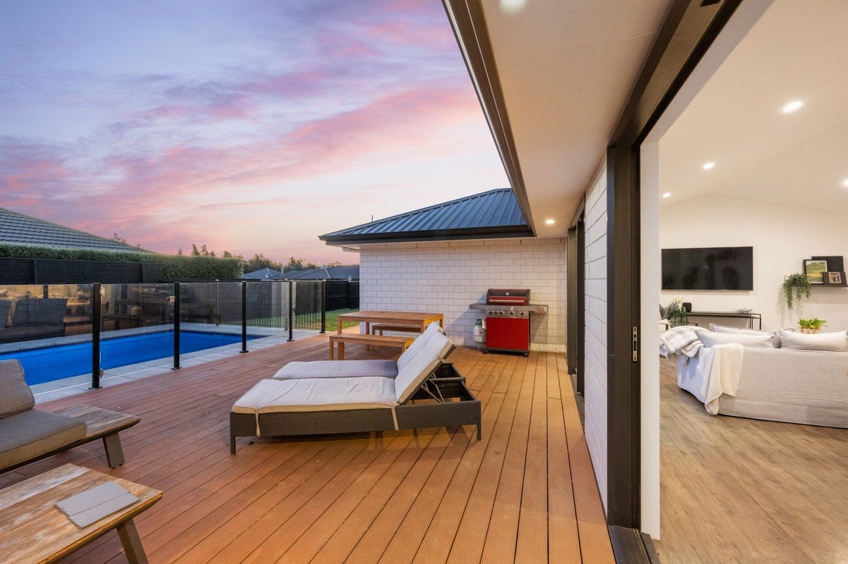 238 Taylor Pass Road, Wither Hills, Blenheim - Carousel 2
