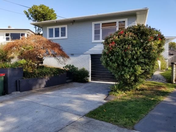 14 Torbay Street, Brooklands, New Plymouth - Carousel 1