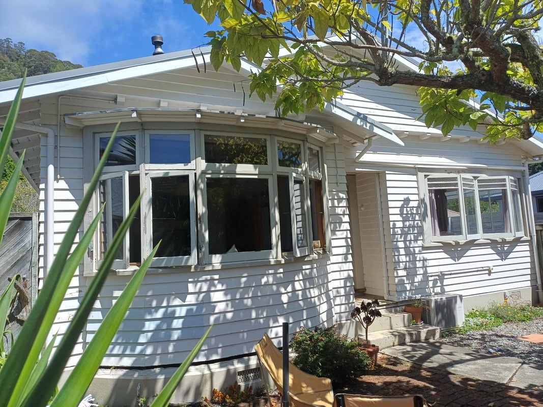 222 Nile Street East, Maitai, Nelson - Carousel 1