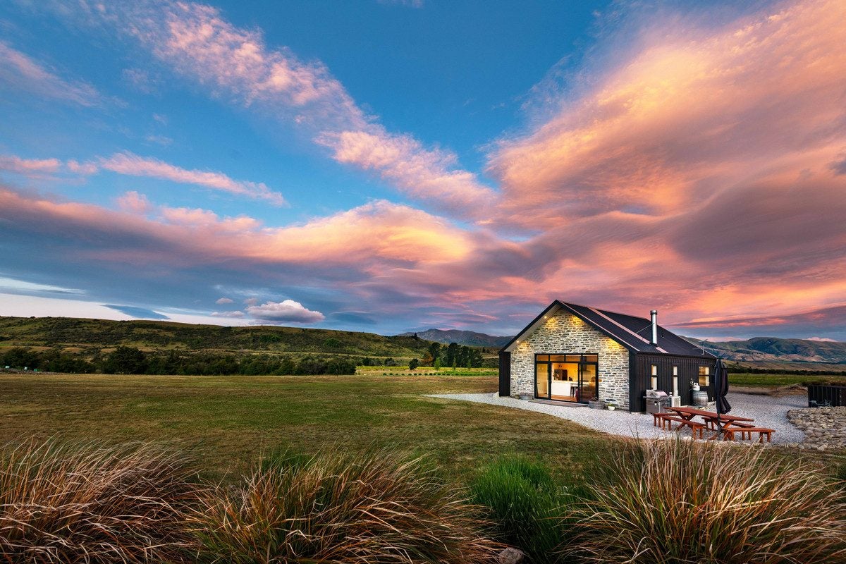 217 Stevenson Road, Wanaka - Carousel 1