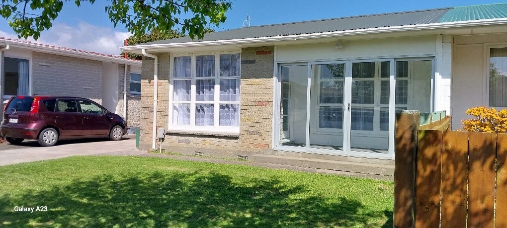 31A Frederick Street, Avalon, Lower Hutt - Carousel 2