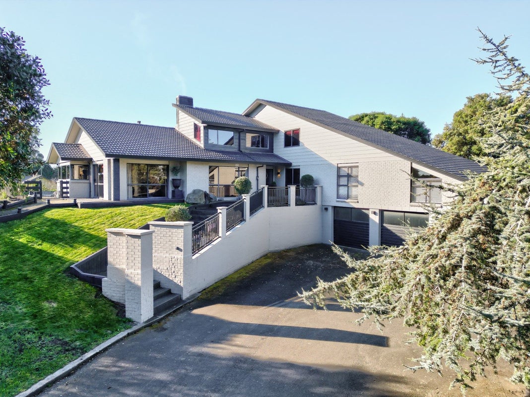 122 Fitzherbert Avenue, Tawhero, Whanganui - Carousel 1