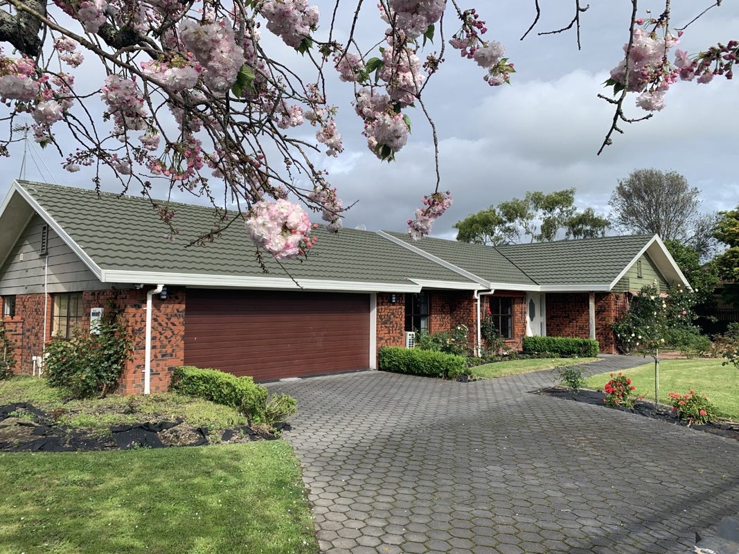 35 Poaka Avenue, Dinsdale, Hamilton - Carousel 1