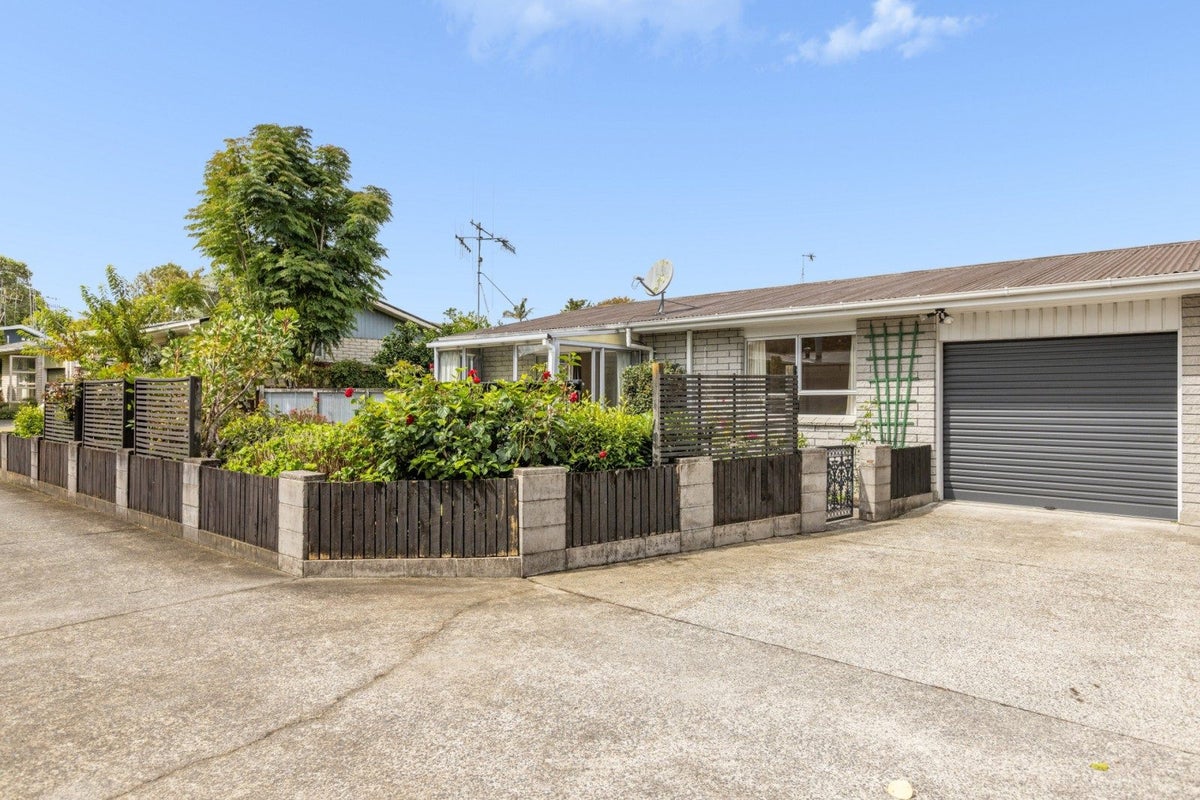 119B Otumoetai Road, Brookfield, Tauranga - Carousel 2