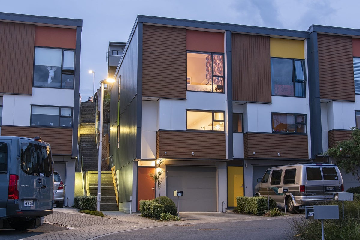 25/22 Booth Street, Miramar, Wellington - Carousel 12