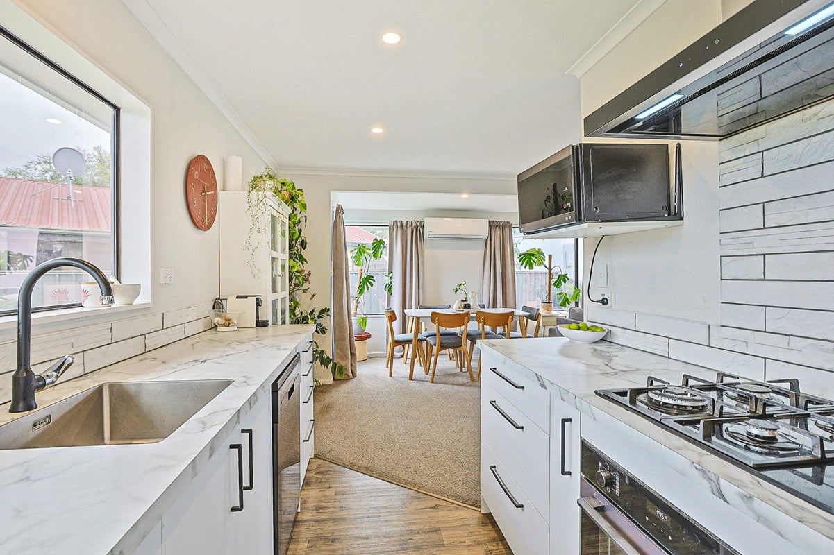 1104 Francis Hicks Avenue, Raureka, Hastings - Carousel 2