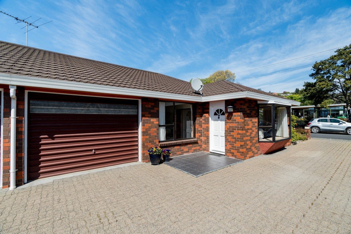 53B Rutherford Street, Caversham, Dunedin - Carousel 1