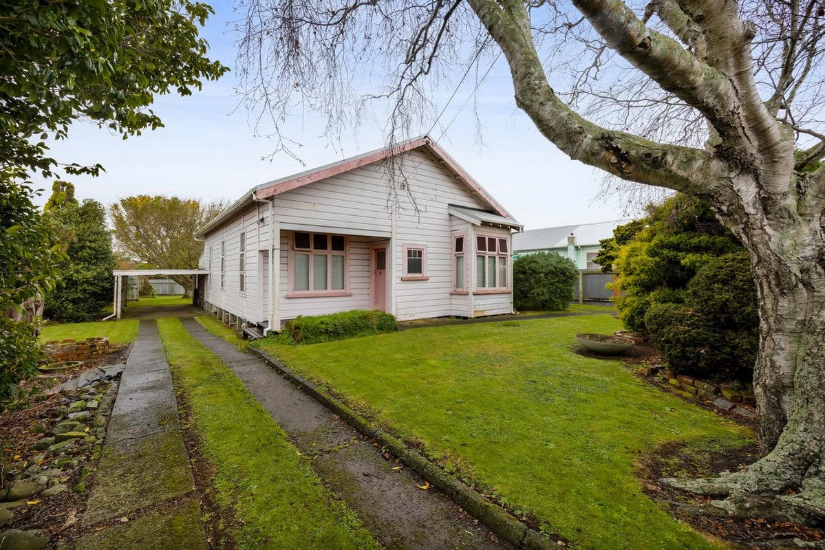 58 Burns Street, Hawera - Carousel 1