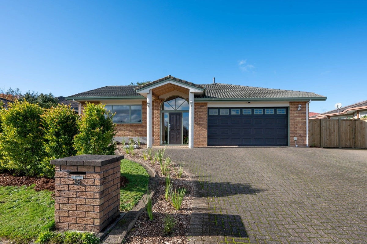 35 Warwick Drive, Lynmore, Rotorua - Carousel 17
