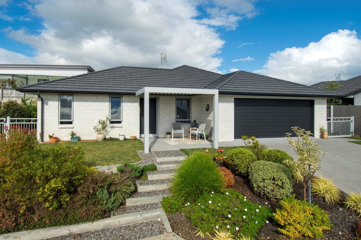 76 BERT WALL DRIVE, Omokoroa, Tauranga - Carousel 2