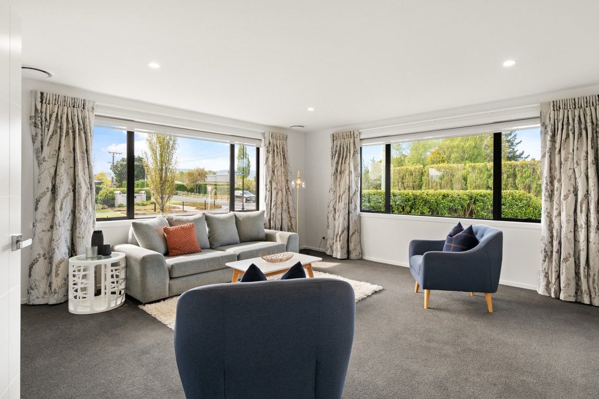 99 Wingatui Road, Mosgiel, Mosgiel - Carousel 2