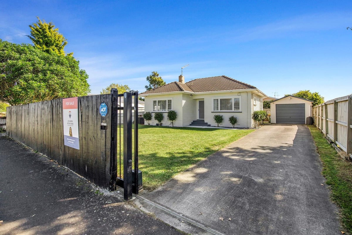 180 Massey Street, Frankton, Hamilton - Carousel 15