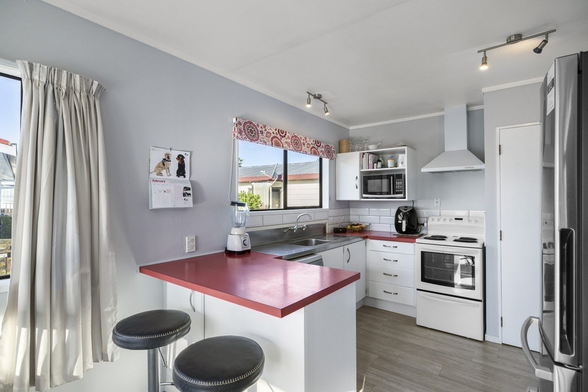 152A Windermere Drive, Poike, Tauranga - Carousel 2