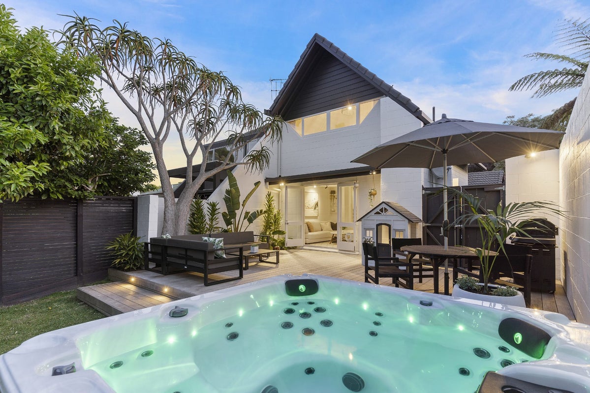 124A Gowing Drive, Meadowbank, Auckland - Carousel 1