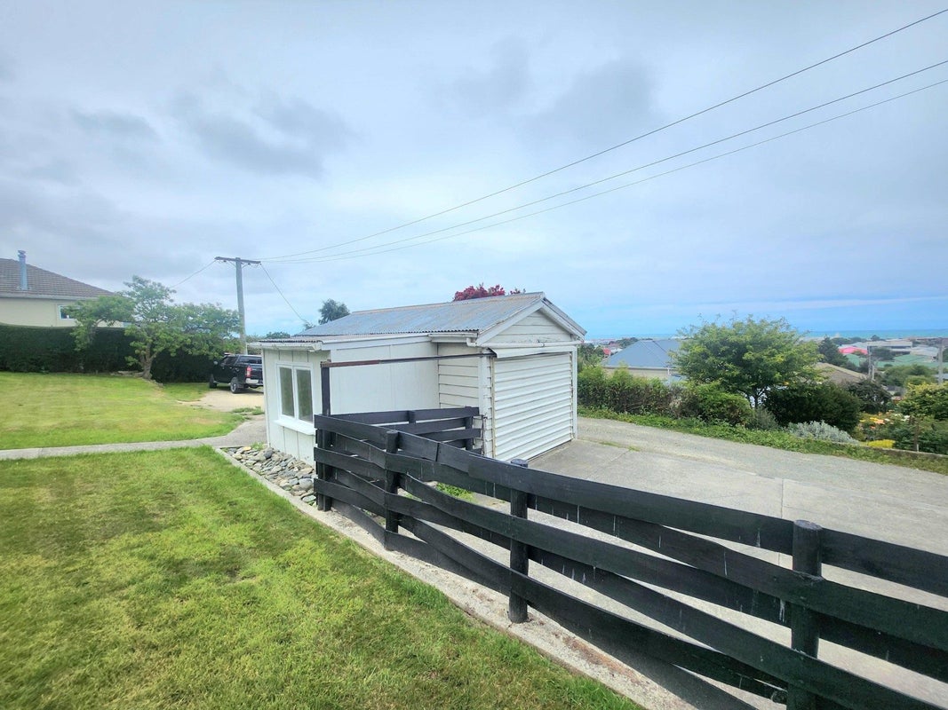 14B Clyde Street, Oamaru North, Oamaru - Carousel 20