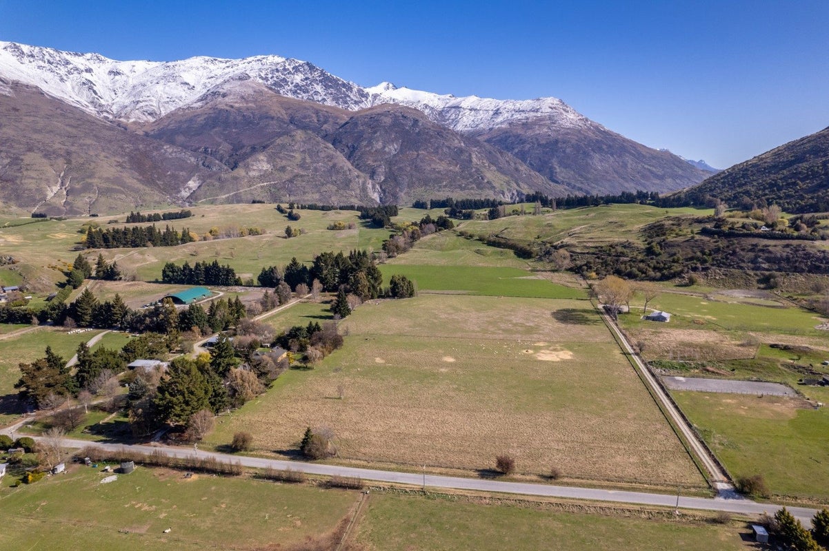 122 Morven Ferry Road, Arrow Junction, Queenstown - Carousel 2