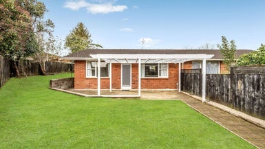 3/13 Lavas Place, Mount Wellington, Auckland - Carousel 1