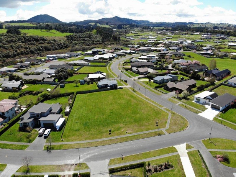 2 Pukeko Way, KINLOCH, TAUPO - Carousel 16