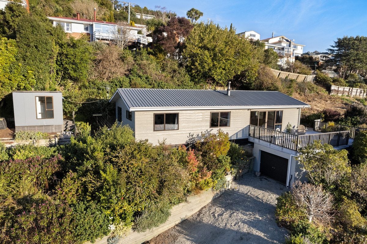 6 Lennox Street, North East Valley, Dunedin - Carousel 1